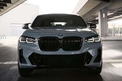BMW X4 M40i Front View