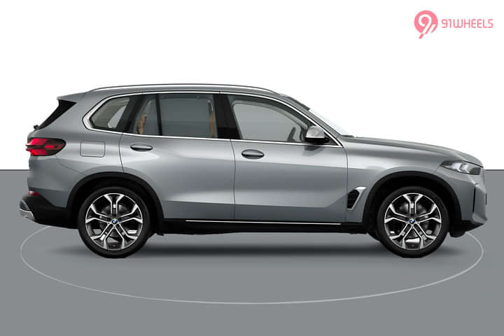 BMW X5 Right Side View