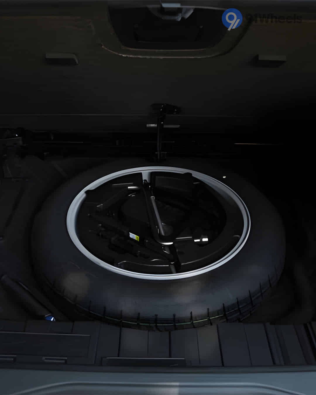 Under Boot / Spare Wheel