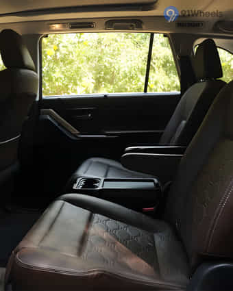 BMW X5 Rear Seats BMW X5 Rear Seats