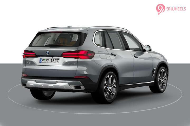 BMW X5 Right Rear Three Quarter