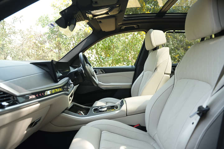 BMW X5 Front Row Seats