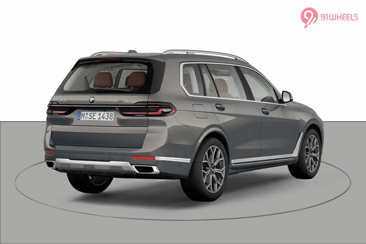 BMW X7 Right Rear Three Quarter BMW X7 Right Rear Three Quarter
