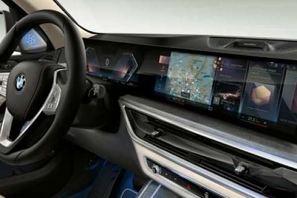 BMW X7 Infotainment System