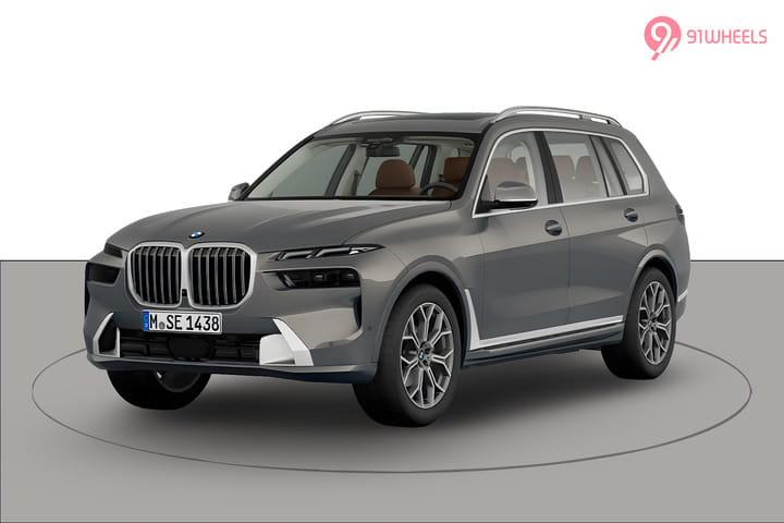 BMW X7 Left Front Three Quarter