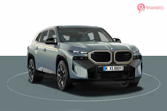 BMW XM Right Front Three Quarter BMW XM Right Front Three Quarter