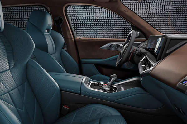 BMW XM Front Row Seats