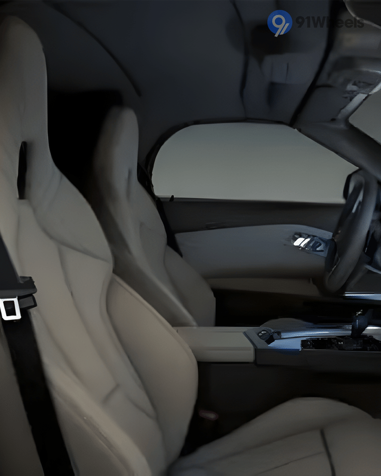 Dashboard & Front Cabin - 3 Dashboard & Front Cabin - 3