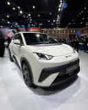 Right Front Three Quarter
