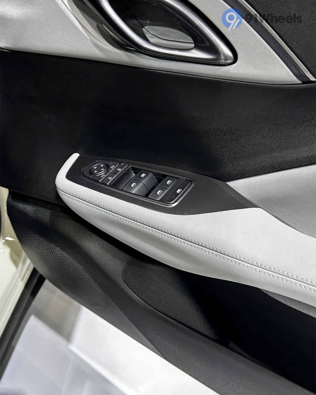 Driver Side Door Switches Driver Side Door Switches