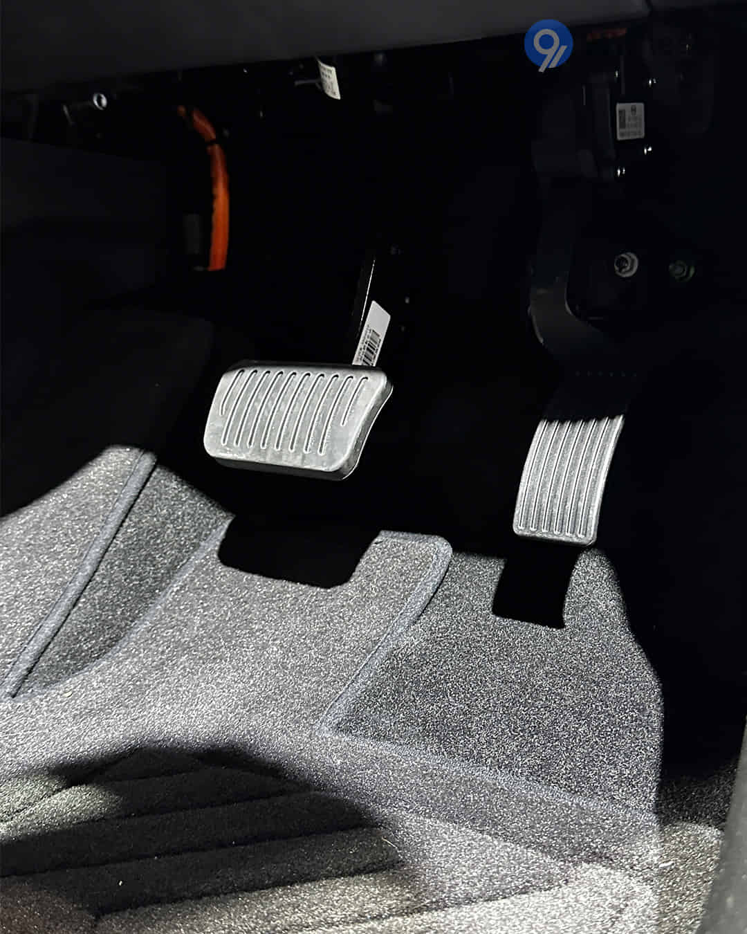 Pedals / Foot Controls