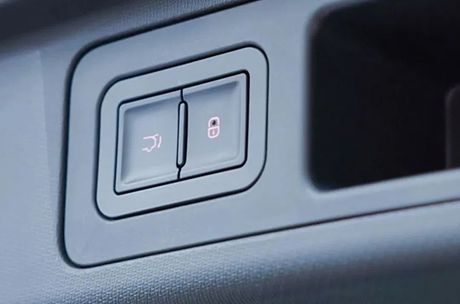 Atto 3 Rear Door Switches