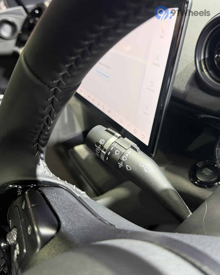 Driver Controls - 4 Driver Controls - 4