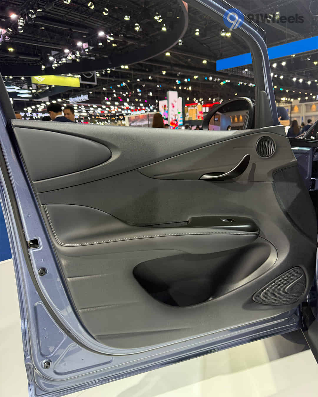 Front Passenger Side Door Pad Front Passenger Side Door Pad