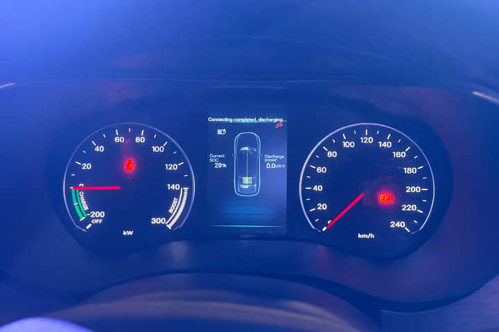 BYD eMAX 7 Instrument Cluster