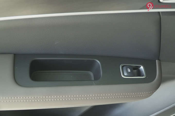 BYD eMAX 7 Rear Door Switches