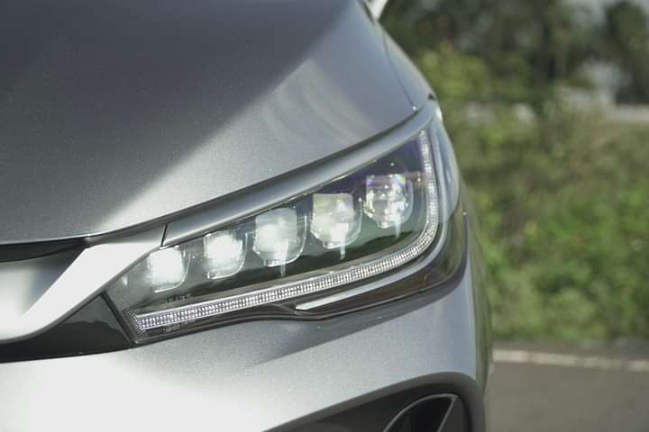 BYD eMAX 7 Headlight