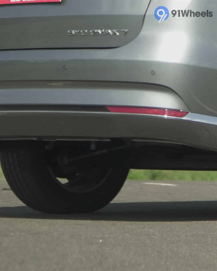 Headlights & Tail-lights - 4