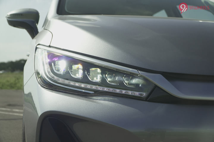 BYD eMAX 7 Headlight