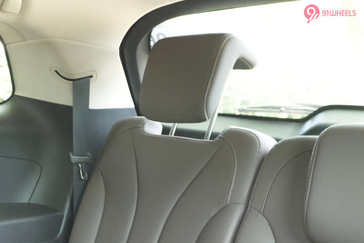 BYD eMAX 7 Rear Headrests