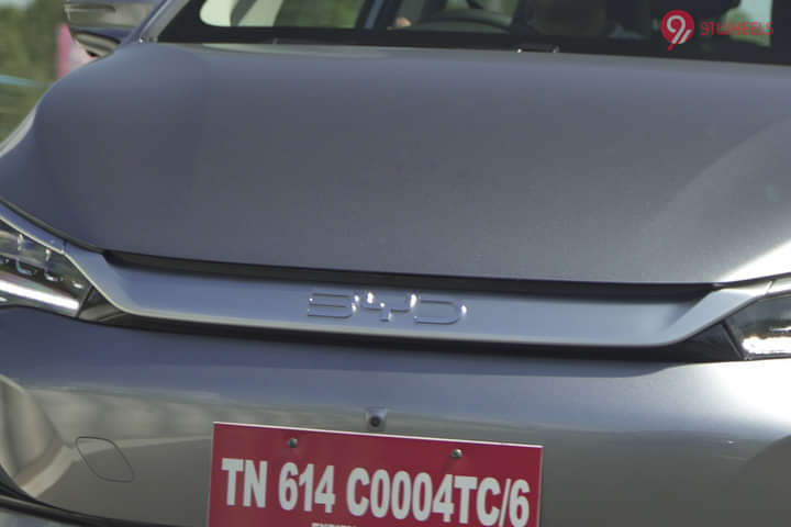 BYD eMAX 7 Closed Hood/Bonnet