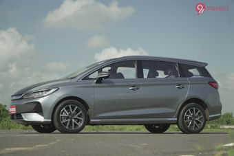 BYD eMAX 7 Left Side View BYD eMAX 7 Left Side View