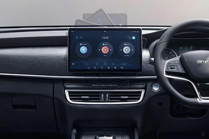 BYD eMAX 7 Infotainment System