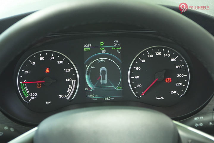 BYD eMAX 7 Instrument Cluster