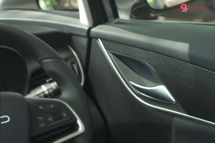 BYD eMAX 7 Driver Side Door Pad Handle
