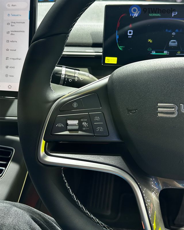 Seal 5 Hybrid Left Steering Mounted Controls