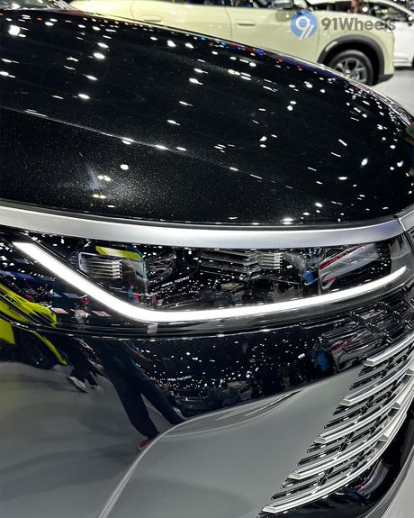 Seal 5 Hybrid Headlight