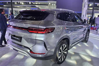 BYD Sealion 6 Right Rear Three Quarter BYD Sealion 6 Right Rear Three Quarter