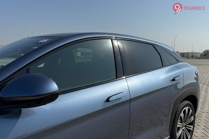 BYD Sealion 7 Side Glass Housing