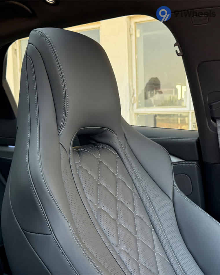 Seats & Cabin Comfort - 3