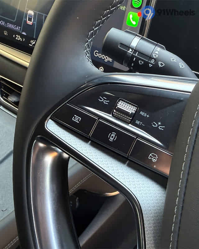 Sealion 7 Left Steering Mounted Controls