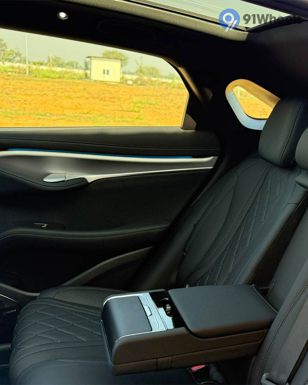 Seats & Cabin Comfort - 4