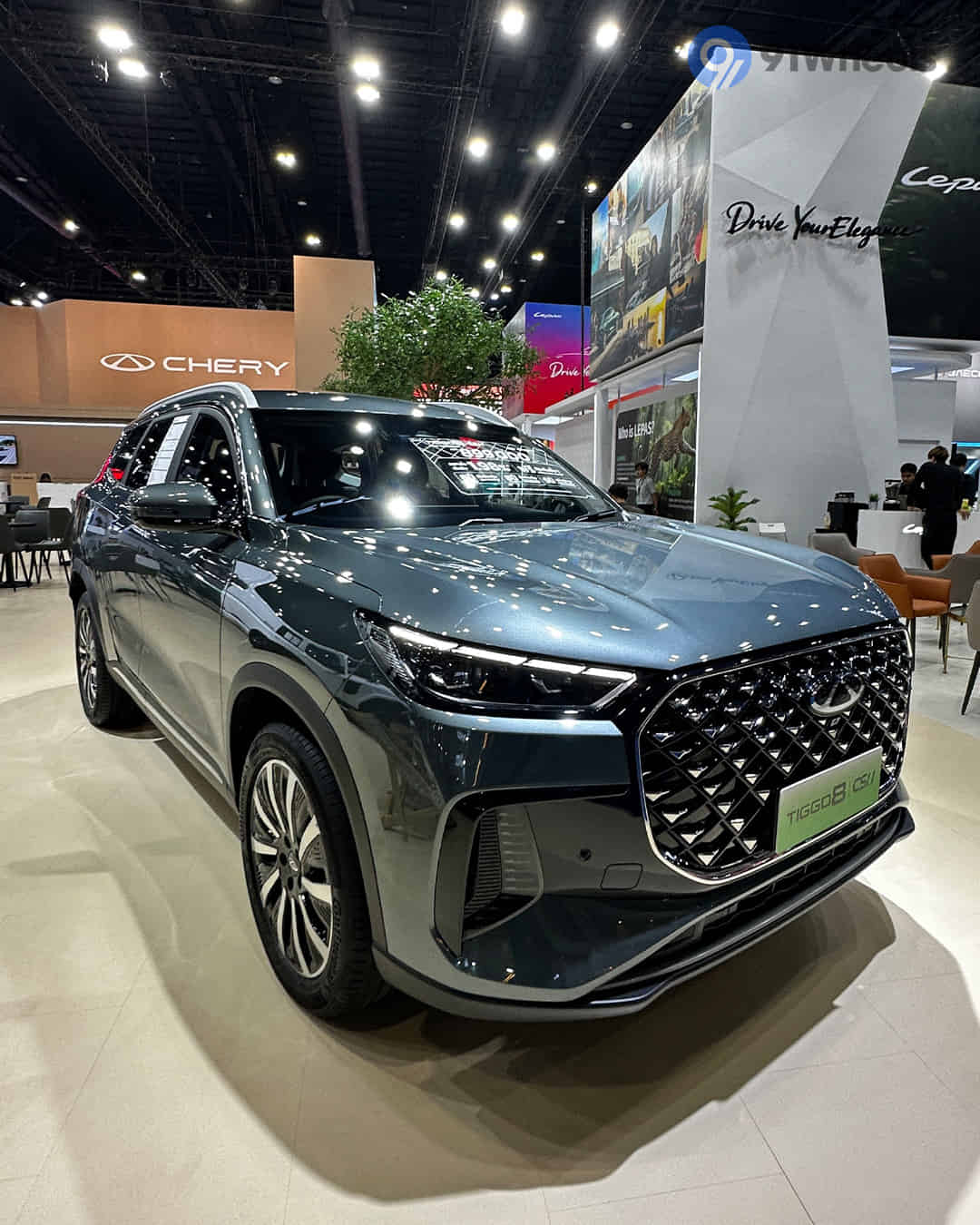 Right Front Three Quarter Right Front Three Quarter