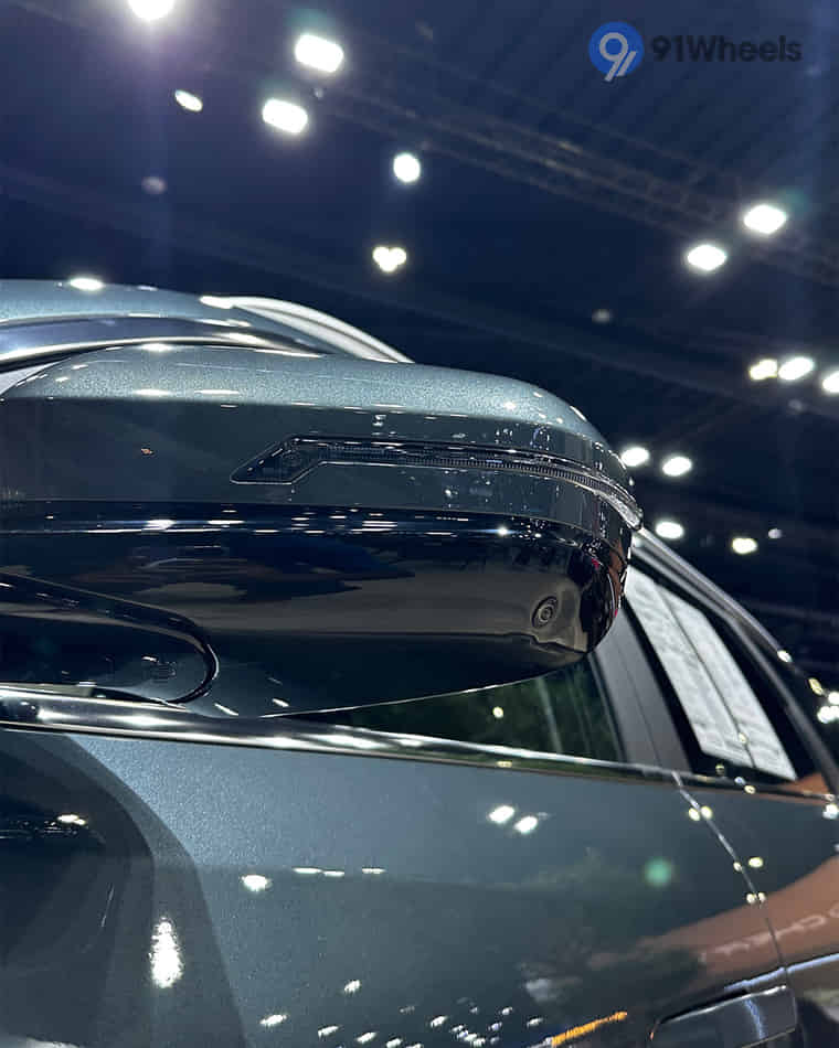 Headlights & Tail-lights - 8 Headlights & Tail-lights - 8