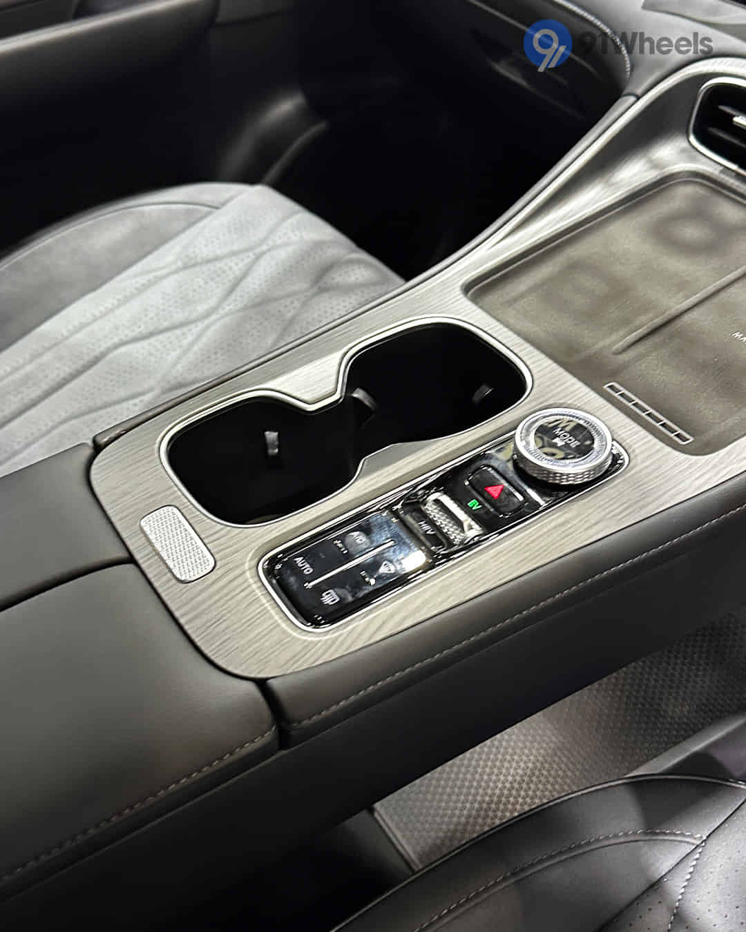 Tiggo 8 image Tiggo 8 image