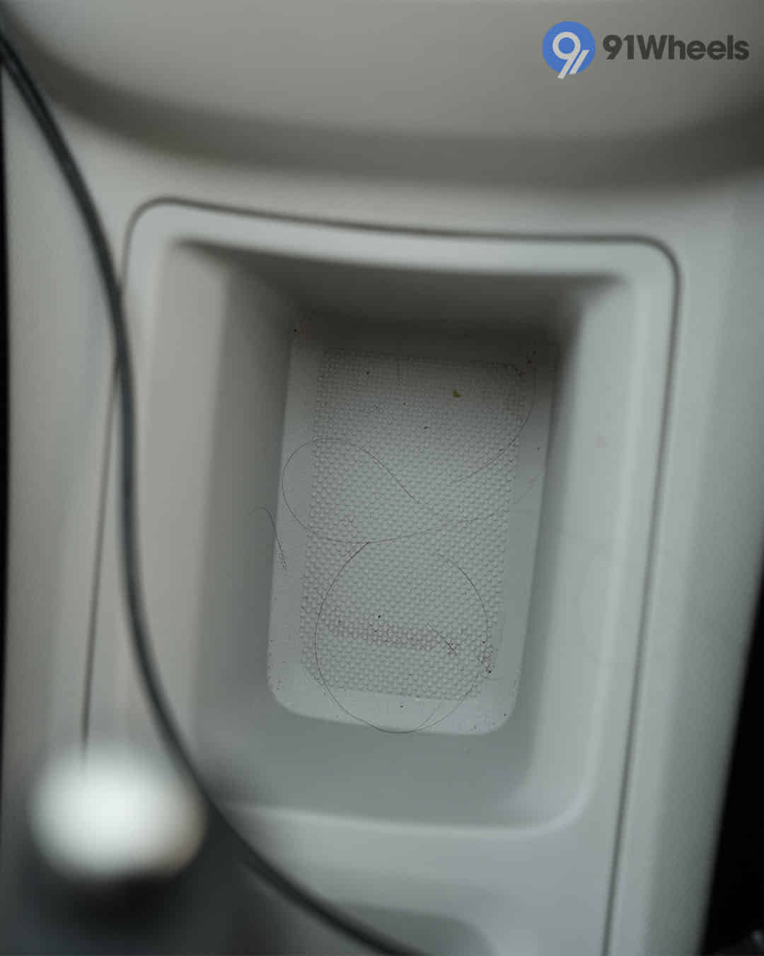 Centre Console / Centre Console Storage