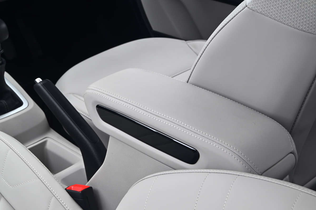 Citroen Basalt Front Centre Arm Rest