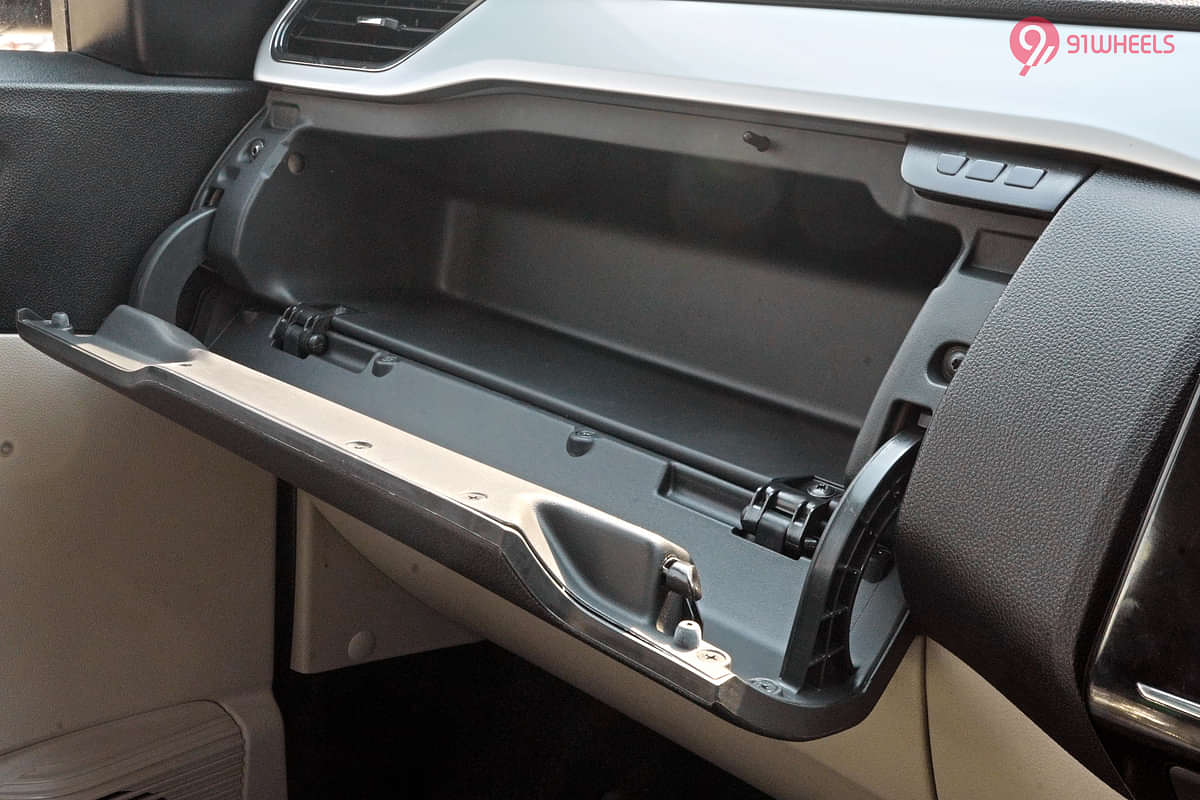 Citroen Aircross Glove Box