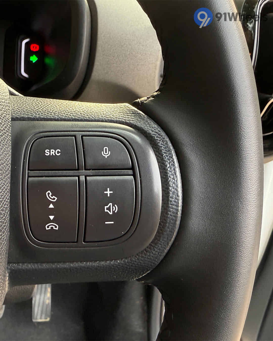 Right Steering Mounted Controls