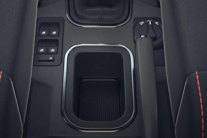Force Gurkha 5 Door Cup Holders