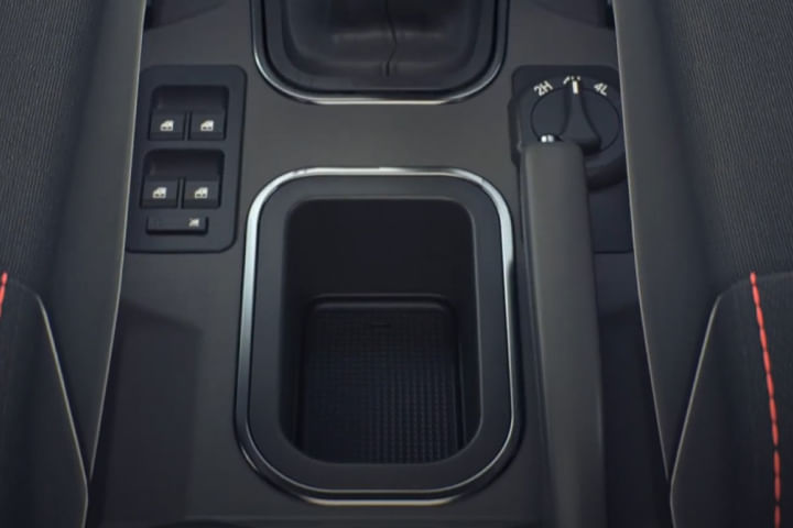Force Gurkha 5 Door Cup Holders