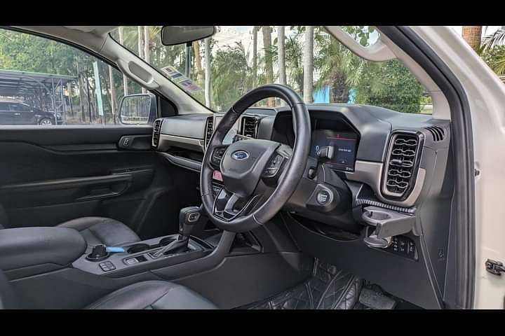 Ford Endeavour 2024 Steering Wheel