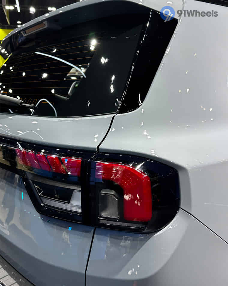 Headlights & Tail-lights - 1 Headlights & Tail-lights - 1