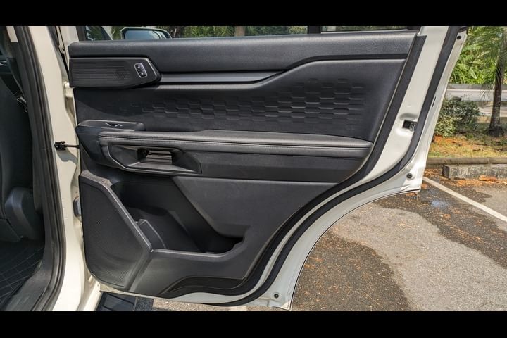 Ford Endeavour 2025 Rear Door Pad Handle