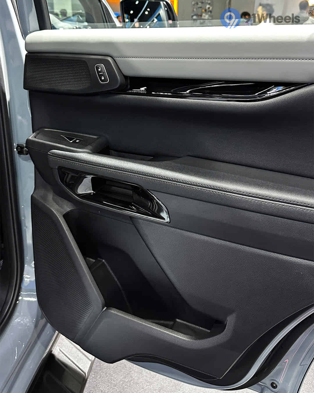 Rear Door Pad Rear Door Pad