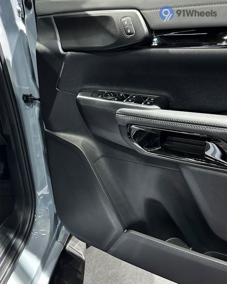 Endeavour Front Speakers